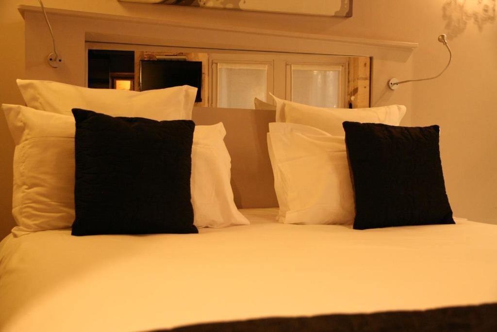 Loge Saint Jean Apartment Lyon Room photo